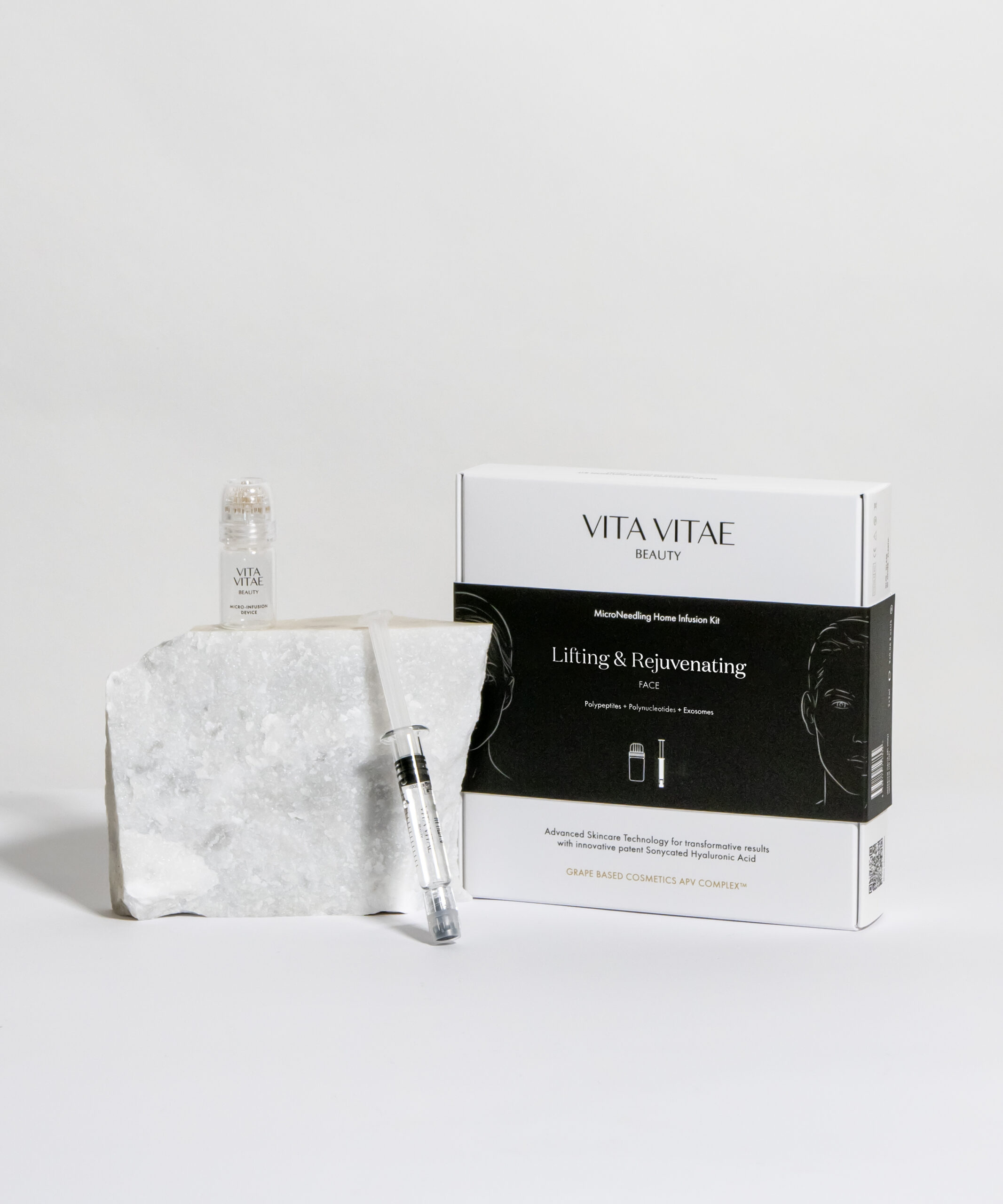 LIFTING & REVITALIZING TREATMENT KIT <br><span>Microneedling home infusion device kit 1 booster with exosomes</span>